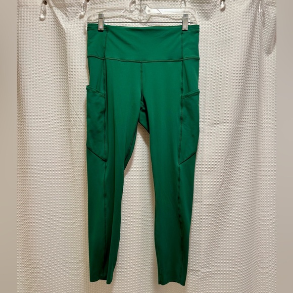 Lululemon green leggings, Size 8 - Picture 2 of 7